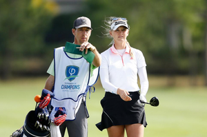 Những ưu và nhược điểm của Caddy golf - công việc làm việc tại sân golf